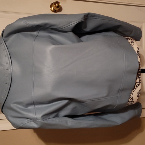 Michael Kors jacket - Picture 10 of 10